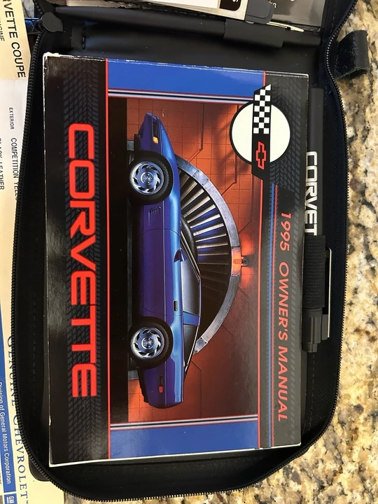 1995 Chevrolet Corvette C4 - Image 17 of 21