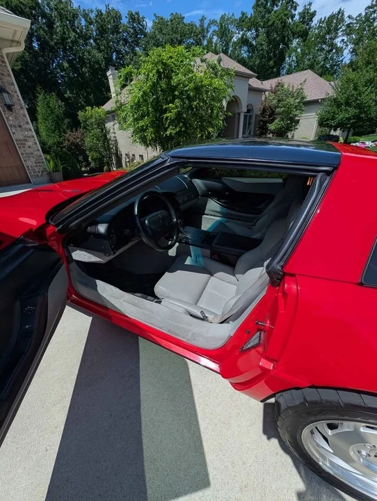 1995 Chevrolet Corvette C4 - Image 6 of 6