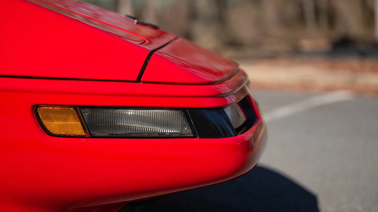 1995 Chevrolet Corvette C4 - Image 24 of 31