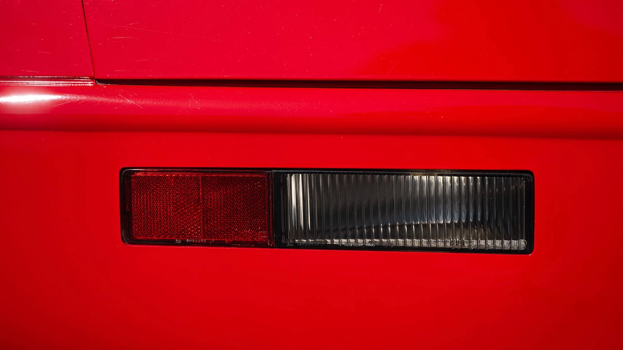 1995 Chevrolet Corvette C4 - Image 29 of 31