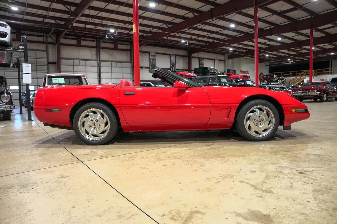 1995 Chevrolet Corvette C4 - Image 10 of 12
