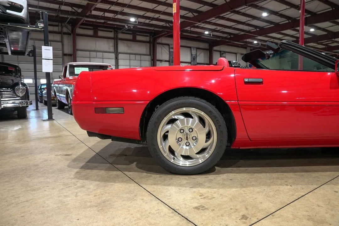1995 Chevrolet Corvette C4 - Image 9 of 12