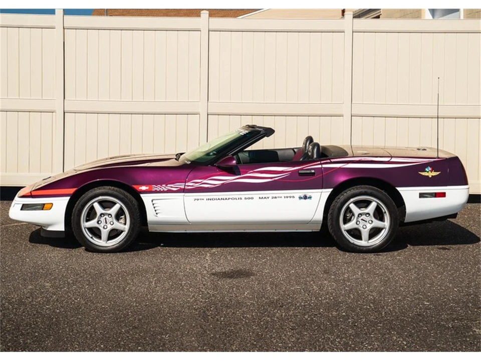 1995 Chevrolet Corvette C4 - Image 8 of 31