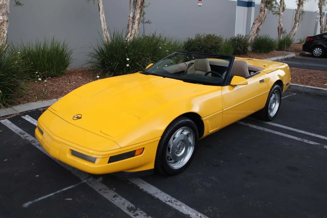 1995 Chevrolet Corvette C4 - Image 2 of 18
