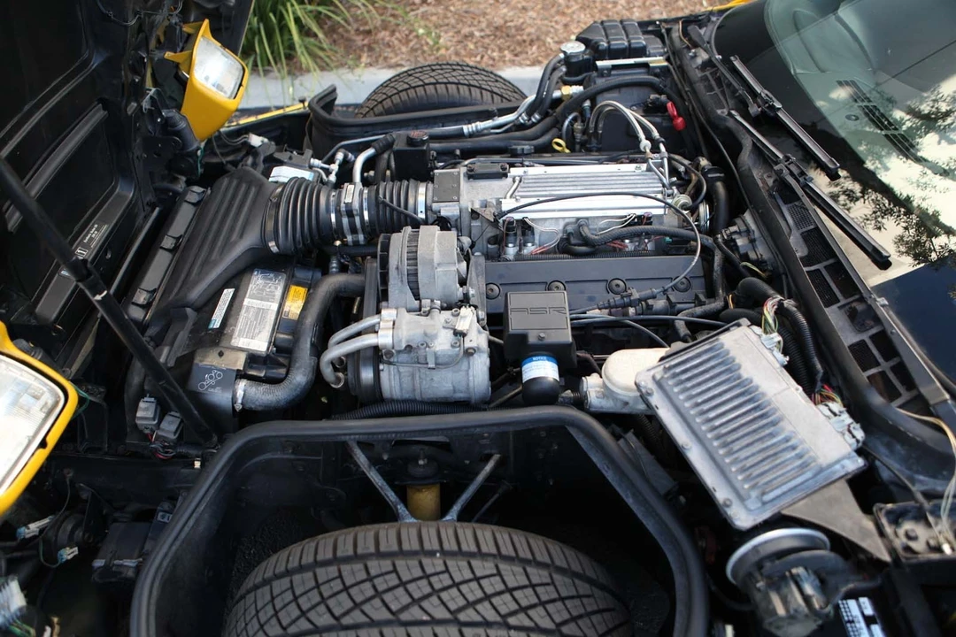 1995 Chevrolet Corvette C4 - Image 16 of 18