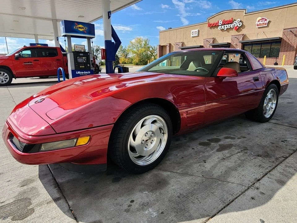 1995 Chevrolet Corvette C4 - Image 3 of 28