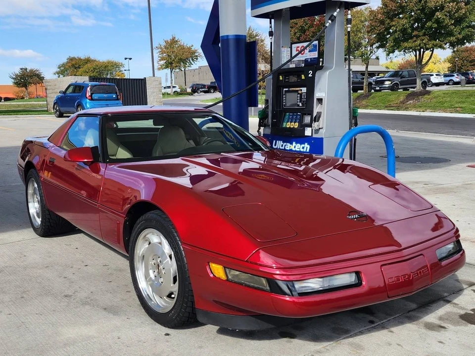 1995 Chevrolet Corvette C4 - Image 2 of 28