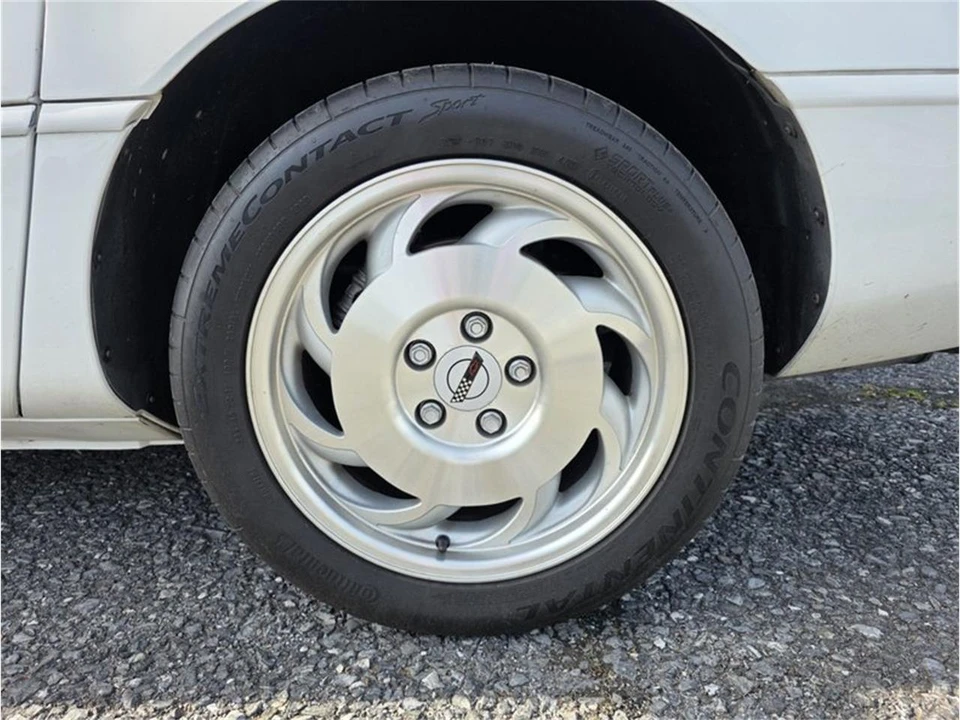 1995 Chevrolet Corvette C4 - Image 11 of 20