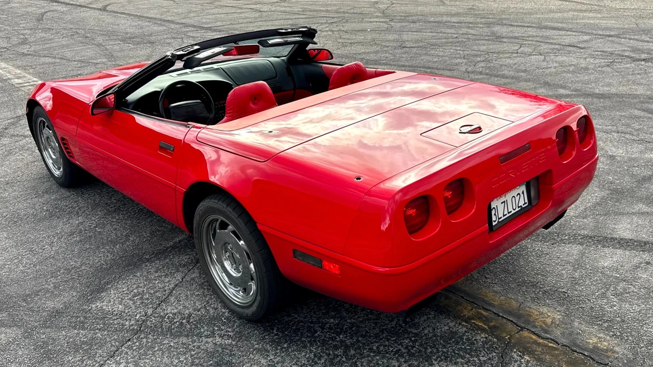 1995 Chevrolet Corvette C4 - Image 5 of 24