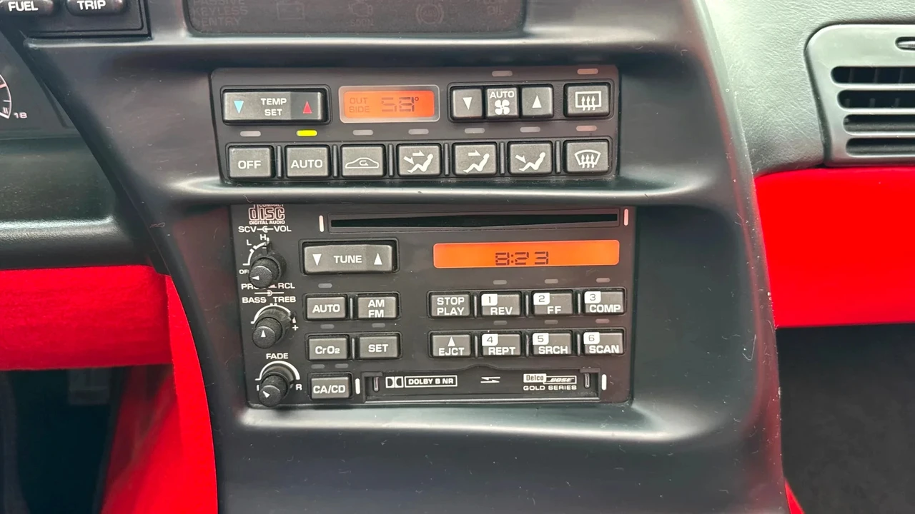 1995 Chevrolet Corvette C4 - Image 21 of 24