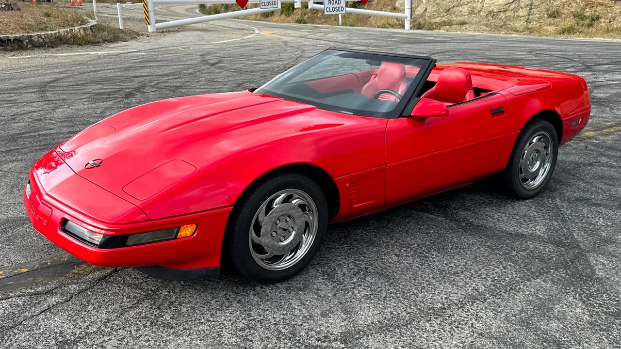 1995 Chevrolet Corvette C4 - Image 3 of 24