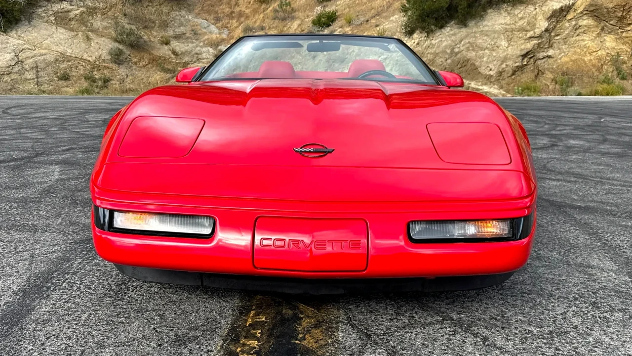 1995 Chevrolet Corvette C4 - Image 2 of 24