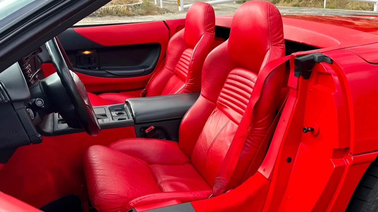 1995 Chevrolet Corvette C4 - Image 16 of 24
