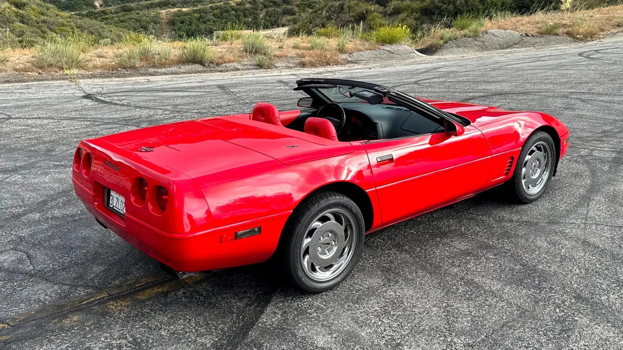 1995 Chevrolet Corvette C4 - Image 8 of 24
