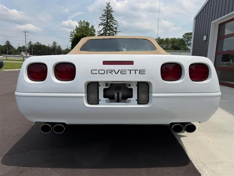 1995 Chevrolet Corvette C4 - Image 4 of 29
