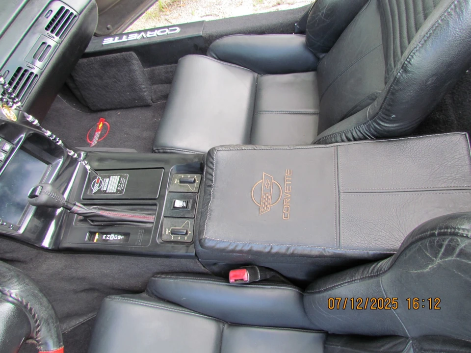 1995 Chevrolet Corvette C4 - Image 13 of 19