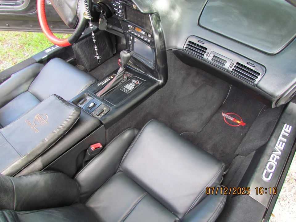 1995 Chevrolet Corvette C4 - Image 8 of 19