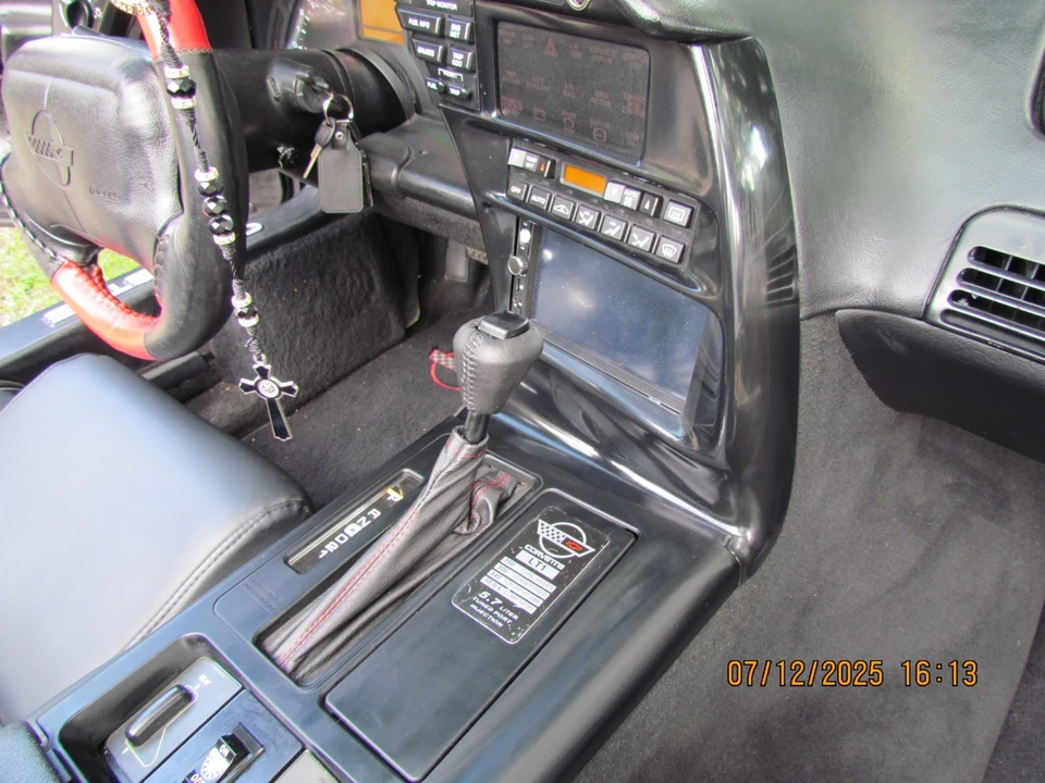 1995 Chevrolet Corvette C4 - Image 14 of 19