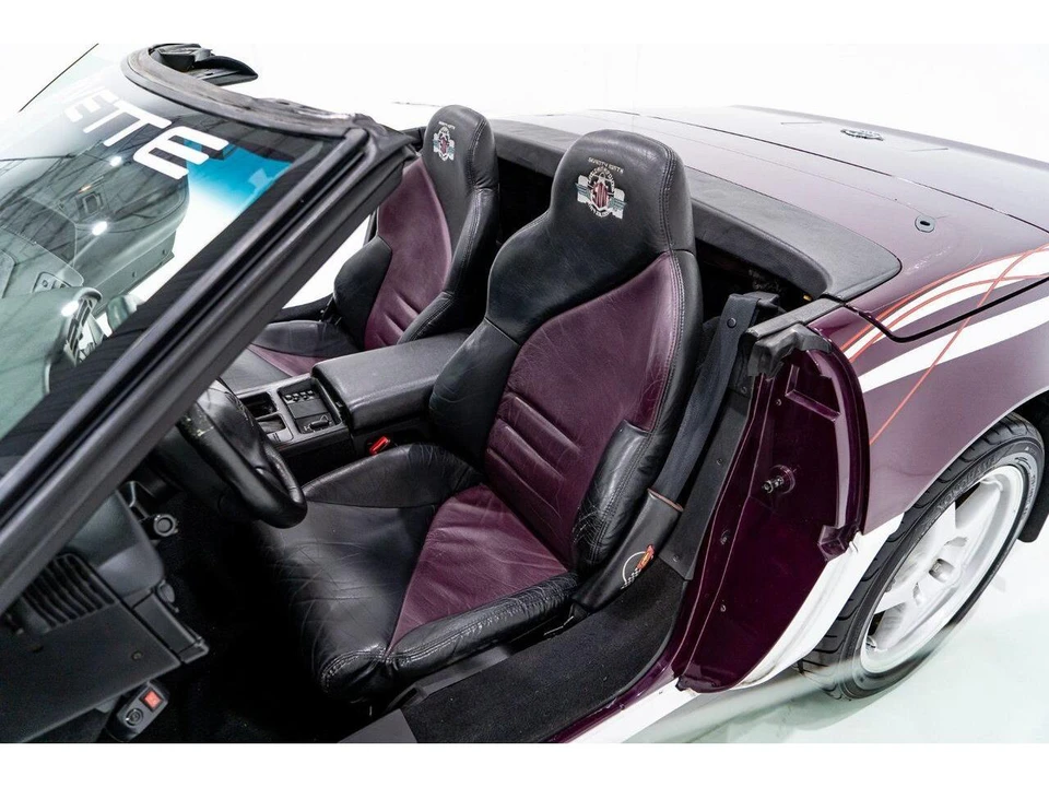 1995 Chevrolet Corvette C4 - Image 14 of 31