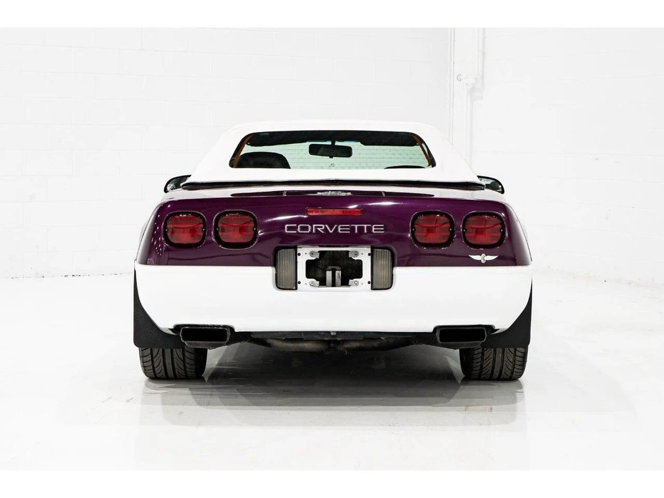 1995 Chevrolet Corvette C4 - Image 26 of 31