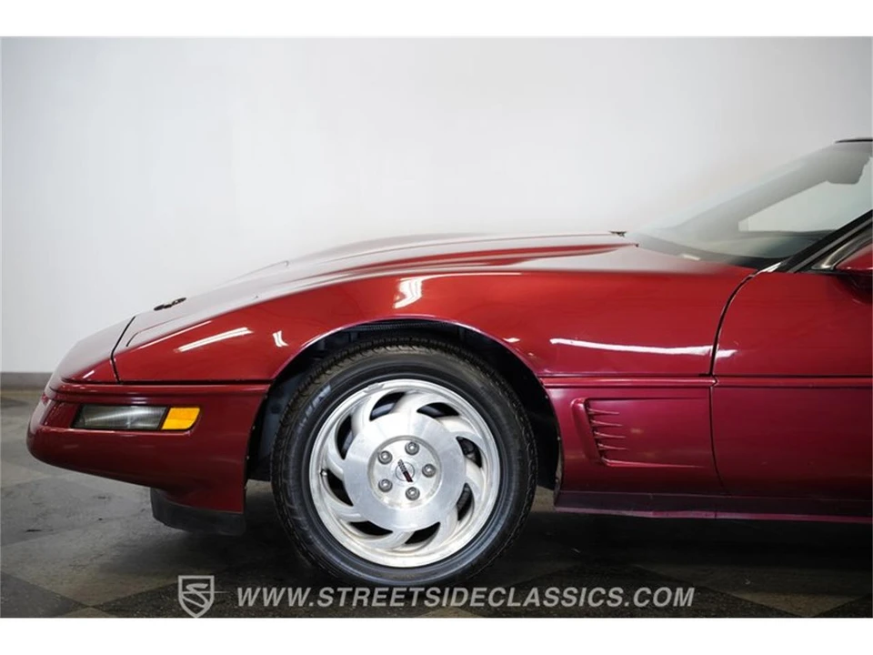 1995 Chevrolet Corvette C4 - Image 24 of 31