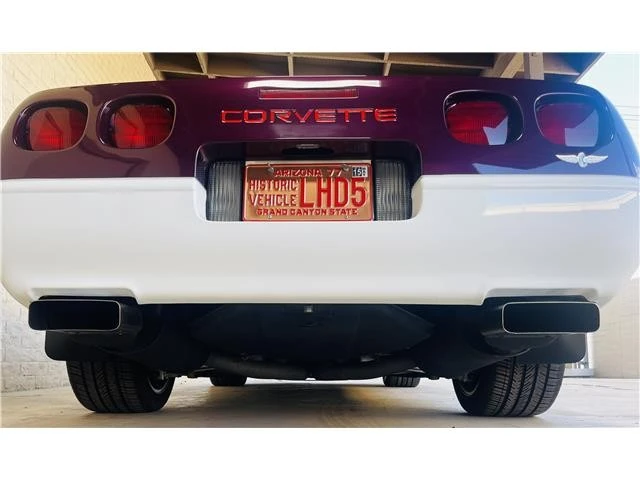 1995 Chevrolet Corvette C4 - Image 6 of 17