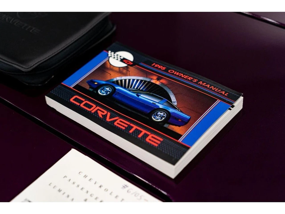 1995 Chevrolet Corvette C4 - Image 29 of 31
