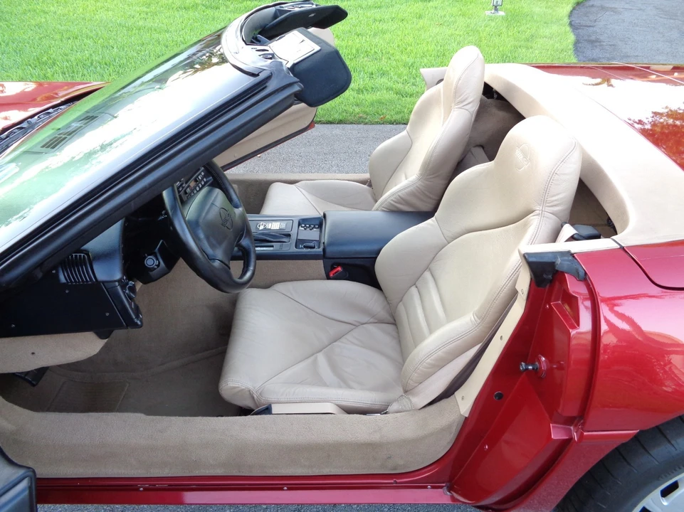1995 Chevrolet Corvette C4 - Image 20 of 29