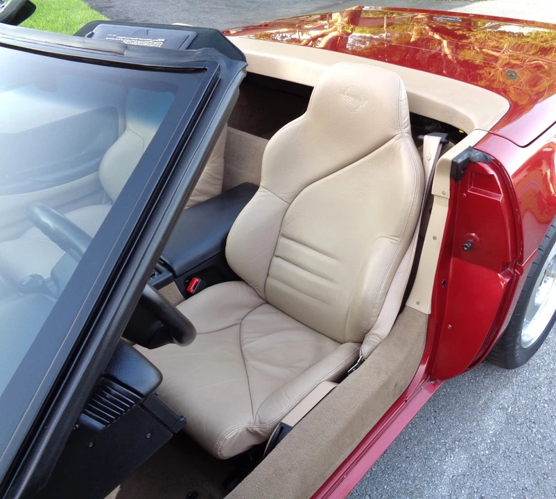 1995 Chevrolet Corvette C4 - Image 21 of 29
