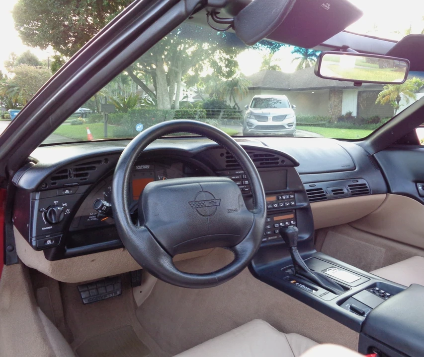 1995 Chevrolet Corvette C4 - Image 18 of 29