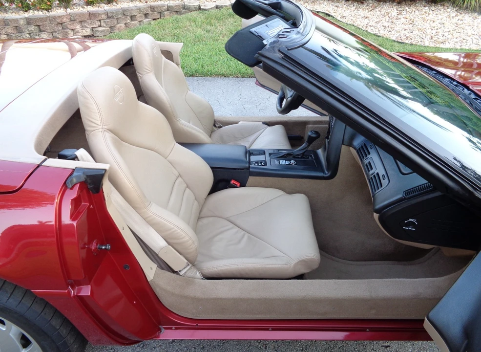 1995 Chevrolet Corvette C4 - Image 22 of 29