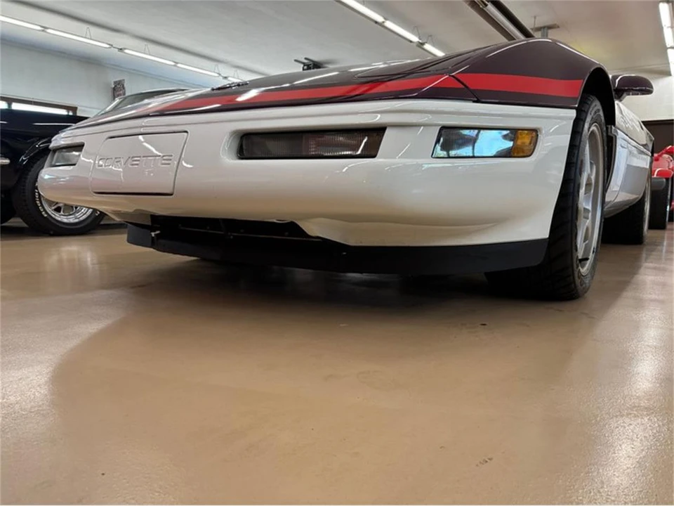 1995 Chevrolet Corvette C4 - Image 14 of 31