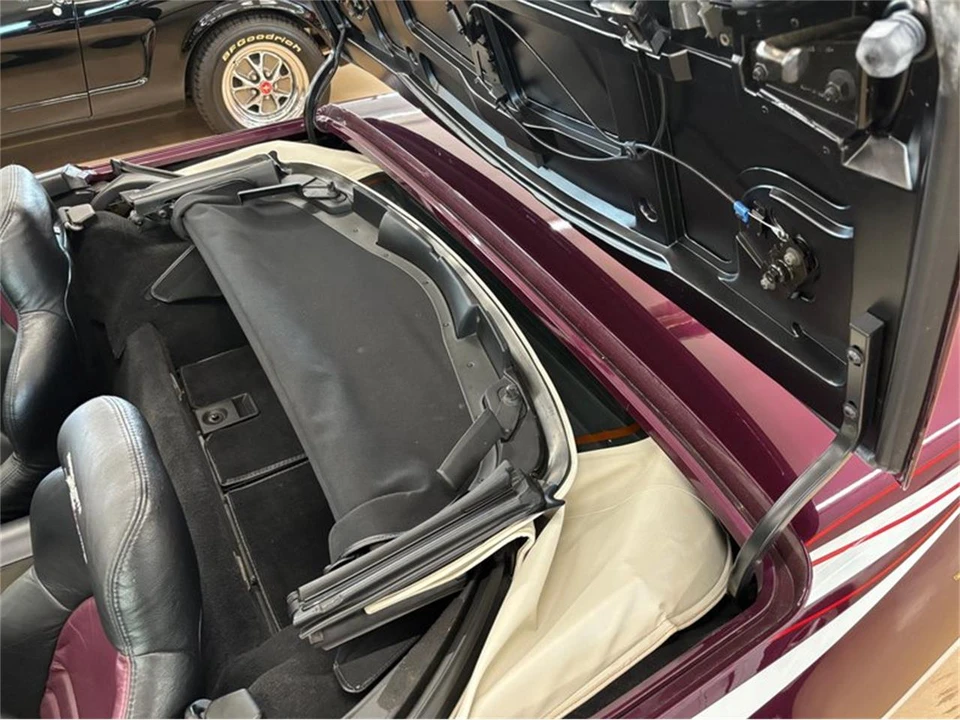 1995 Chevrolet Corvette C4 - Image 11 of 31
