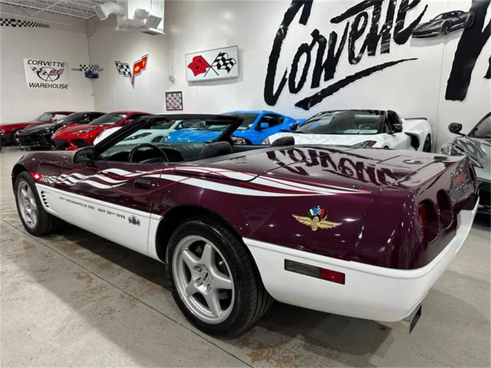 1995 Chevrolet Corvette C4 - Image 24 of 30