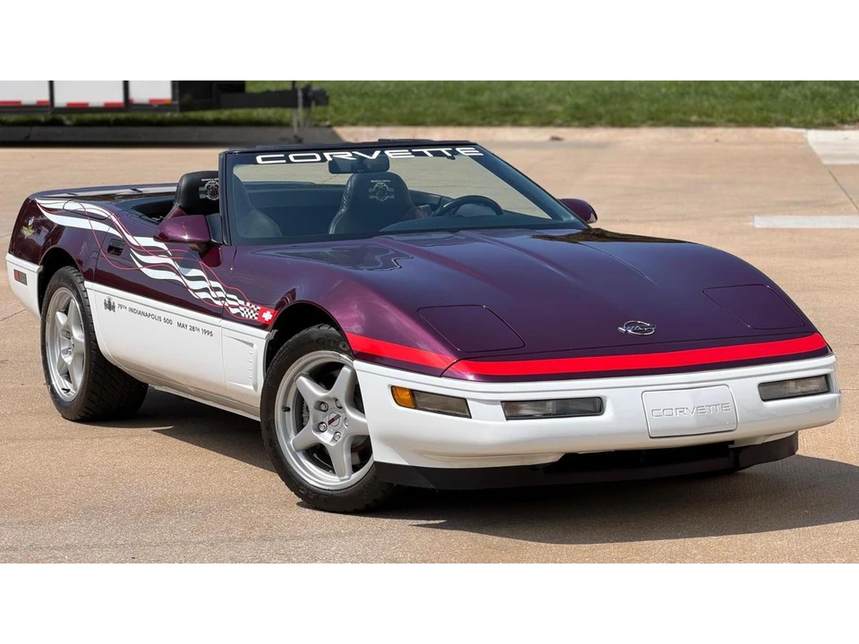 1995 Chevrolet Corvette C4 - Image 26 of 31