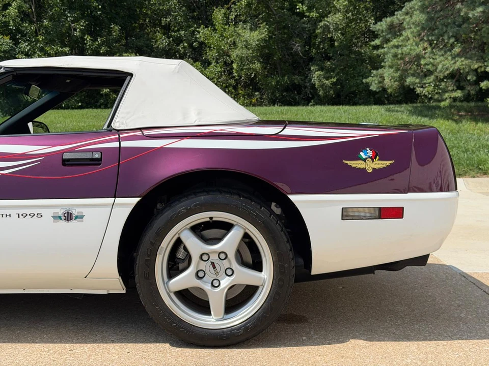 1995 Chevrolet Corvette - Image 8 of 31