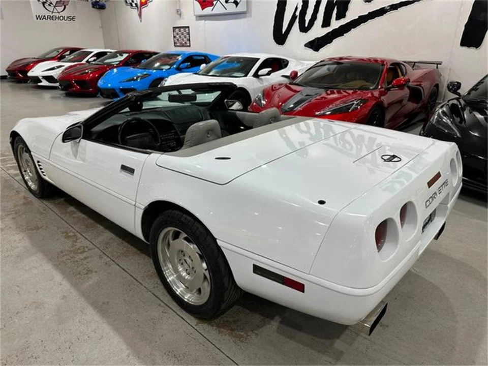 1995 Chevrolet Corvette C4 - Image 20 of 30