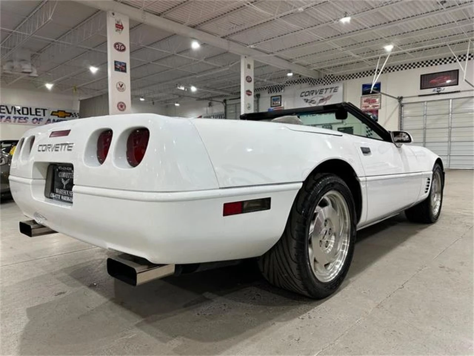 1995 Chevrolet Corvette C4 - Image 3 of 30