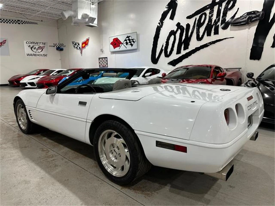 1995 Chevrolet Corvette C4 - Image 22 of 30