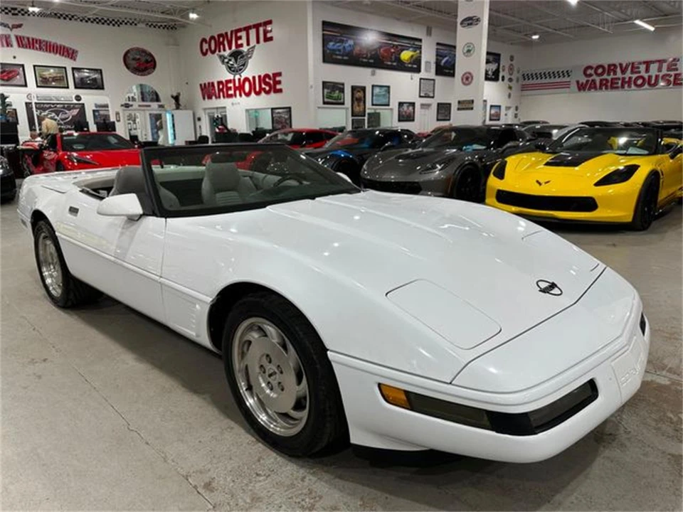 1995 Chevrolet Corvette C4 - Image 23 of 30