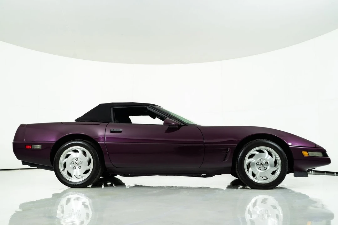 1995 Chevrolet Corvette C4 - Image 12 of 21