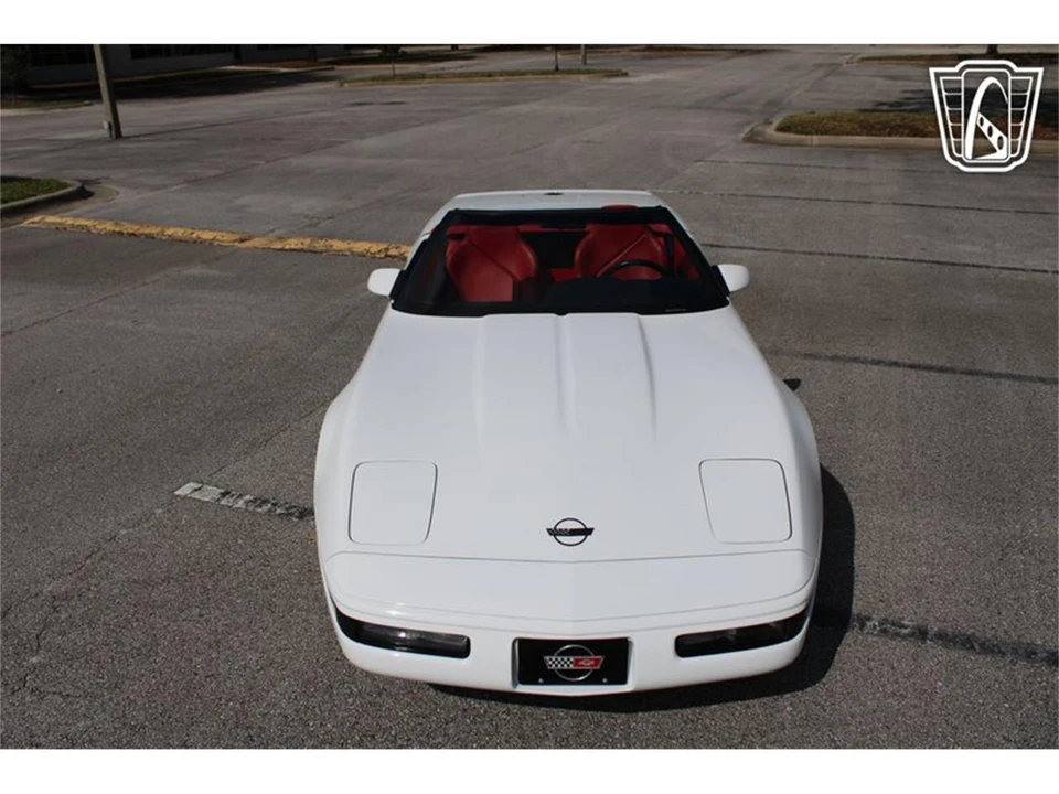 1995 Chevrolet Corvette C4 - Image 16 of 31