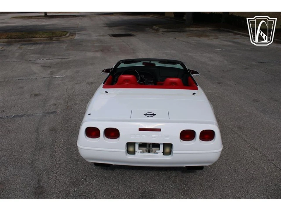 1995 Chevrolet Corvette C4 - Image 22 of 31