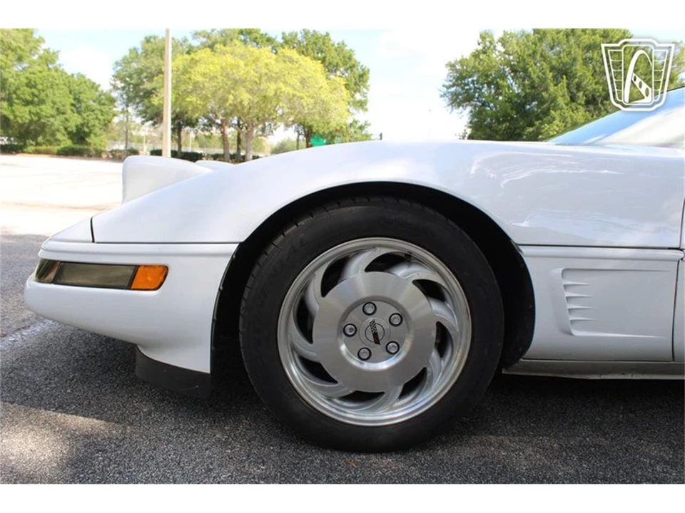 1995 Chevrolet Corvette C4 - Image 28 of 31