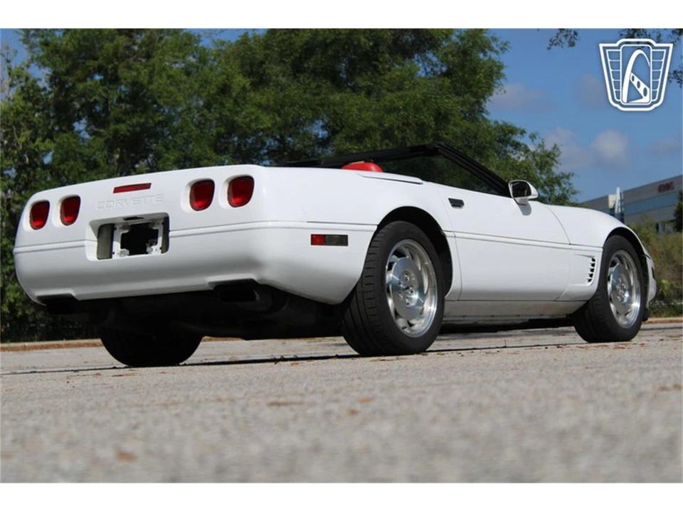 1995 Chevrolet Corvette C4 - Image 8 of 31