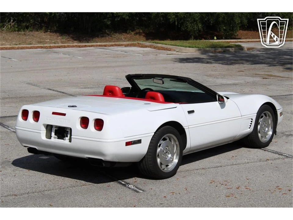 1995 Chevrolet Corvette C4 - Image 10 of 31