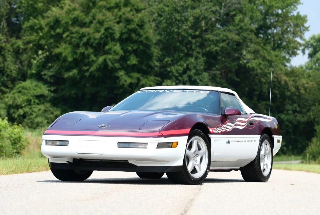 1995 Chevrolet Corvette C4 - Image 2 of 31