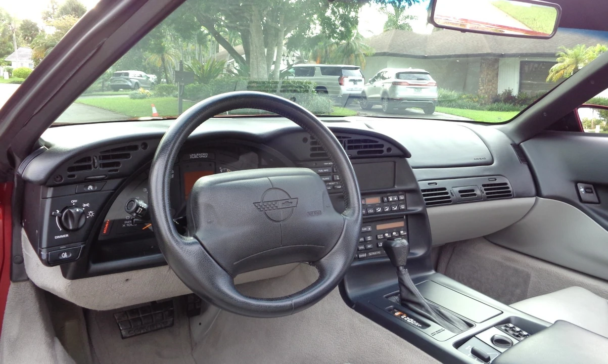 1995 Chevrolet Corvette C4 - Image 15 of 30