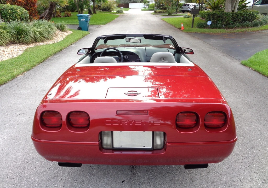 1995 Chevrolet Corvette C4 - Image 13 of 30