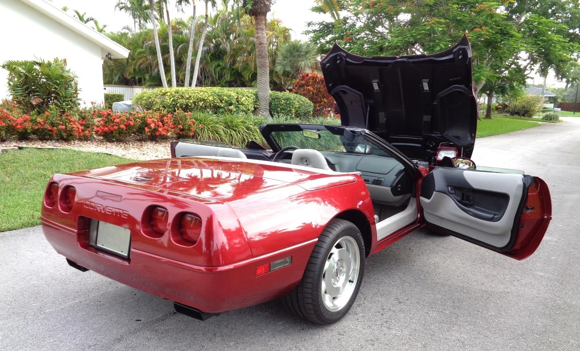1995 Chevrolet Corvette C4 - Image 10 of 30